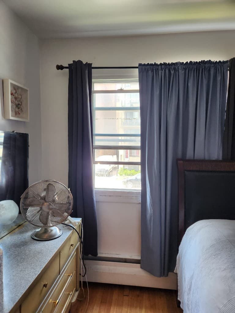Hema’s bedroom in NDG before portable AC installation
